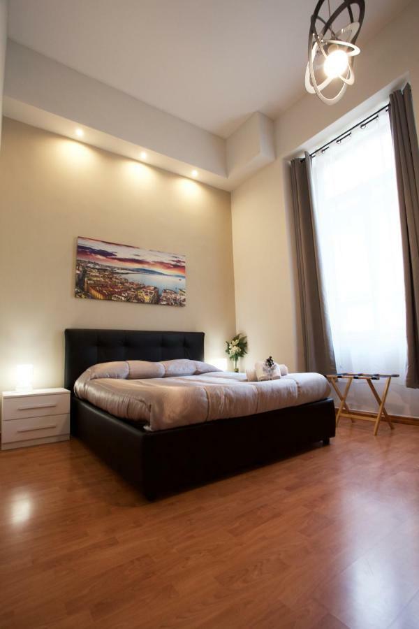Metronapoli Bed and Breakfast Εξωτερικό φωτογραφία