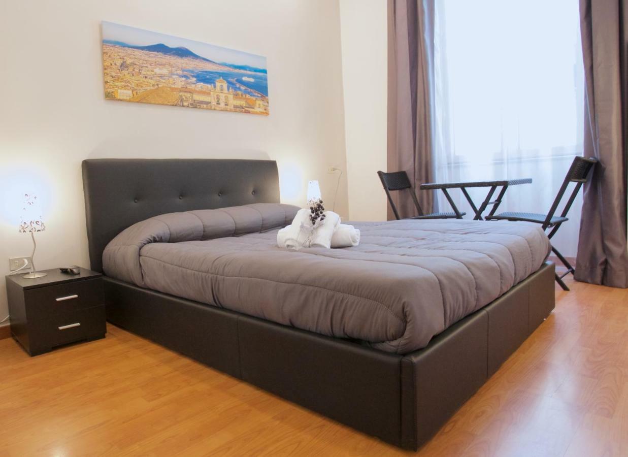 Metronapoli Bed and Breakfast Εξωτερικό φωτογραφία