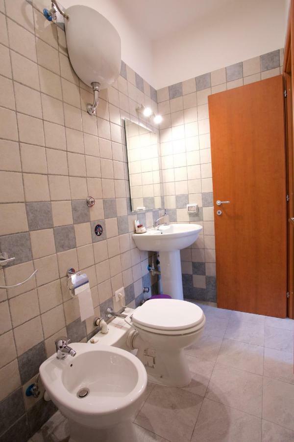 Metronapoli Bed and Breakfast Εξωτερικό φωτογραφία
